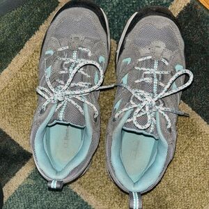 Llbean 2.5 trek hiking sneaker